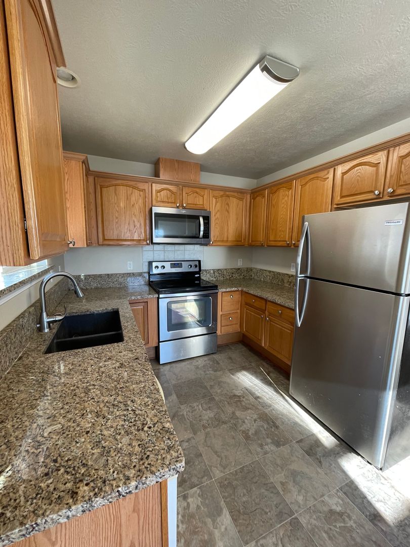 Cheney Apartment: 103-109 5th Street
