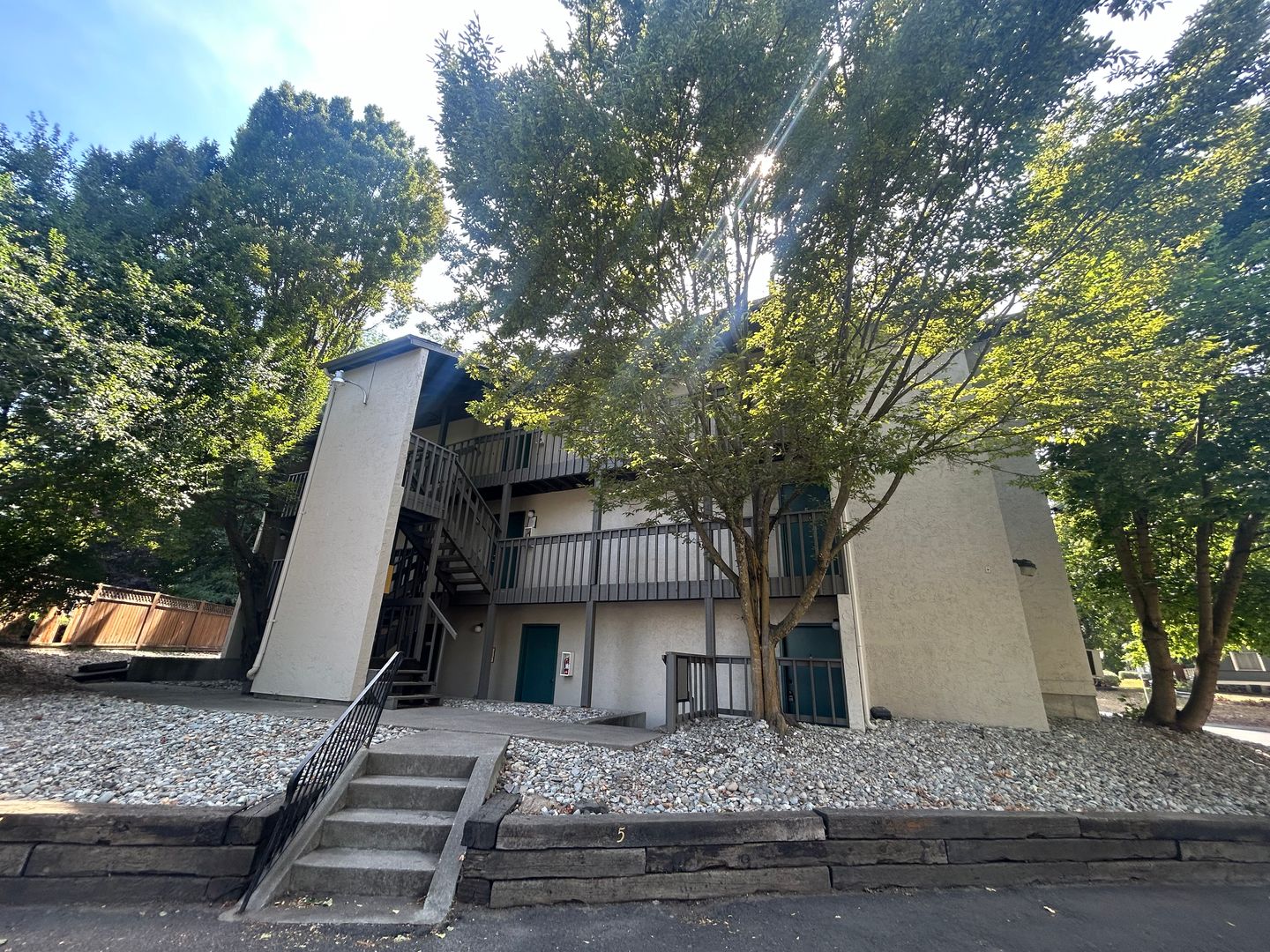 Spokane Apartment: 1015 S Walnut Place