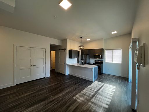 Listing photo thumbnail
