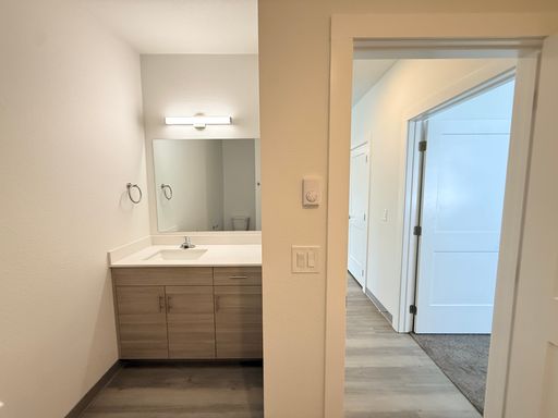 Listing photo thumbnail