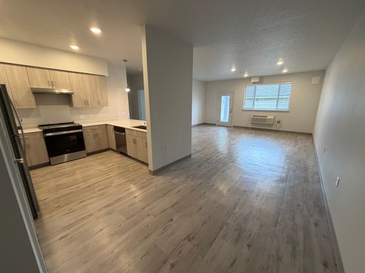 15922 East Valleyway Avenue - 103B, Spokane Valley, WA 99037