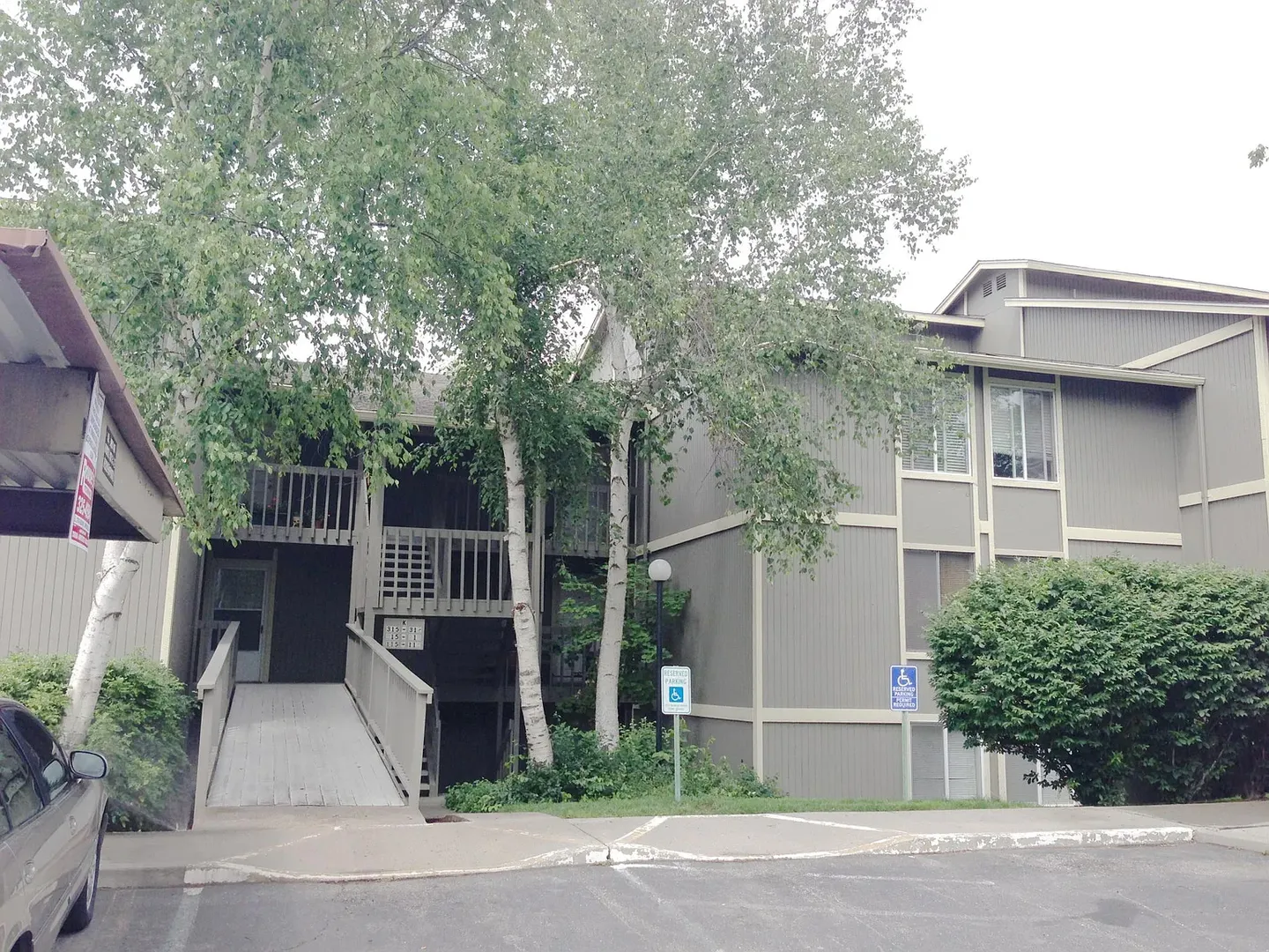 Spokane House: 6121 East 6th Avenue