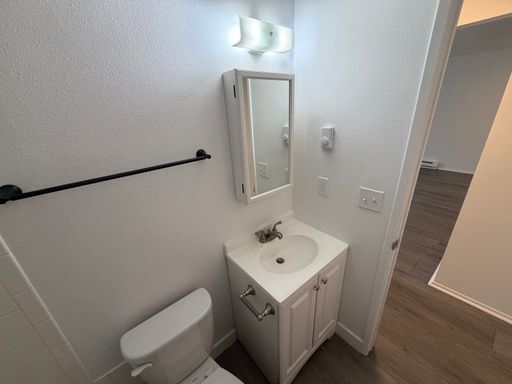 Listing photo thumbnail