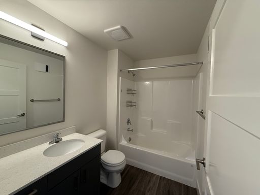 Listing photo thumbnail