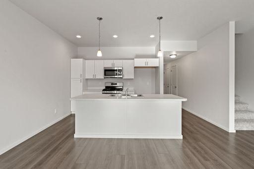Listing photo thumbnail
