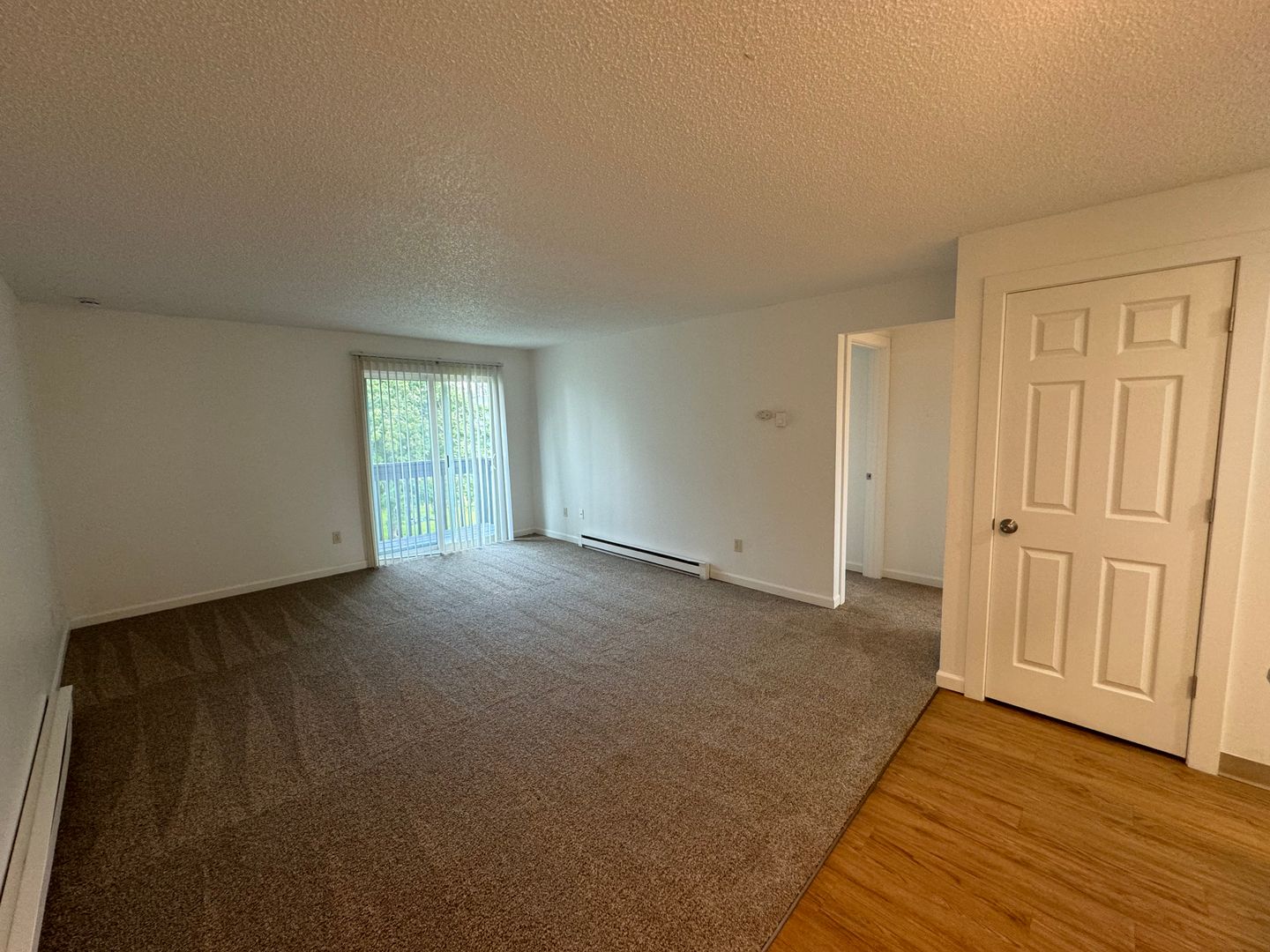 Spokane Valley Apartment: 402 S Eastern Rd