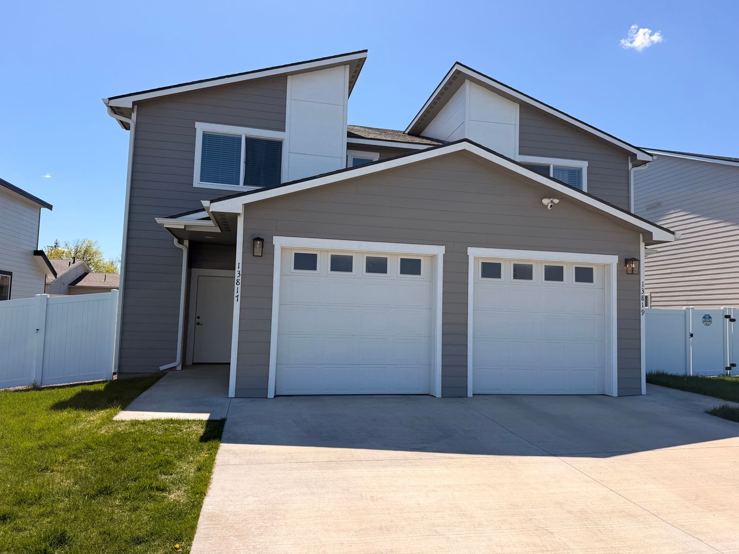 Airway Heights Apartment: 13817 West Redding Drive