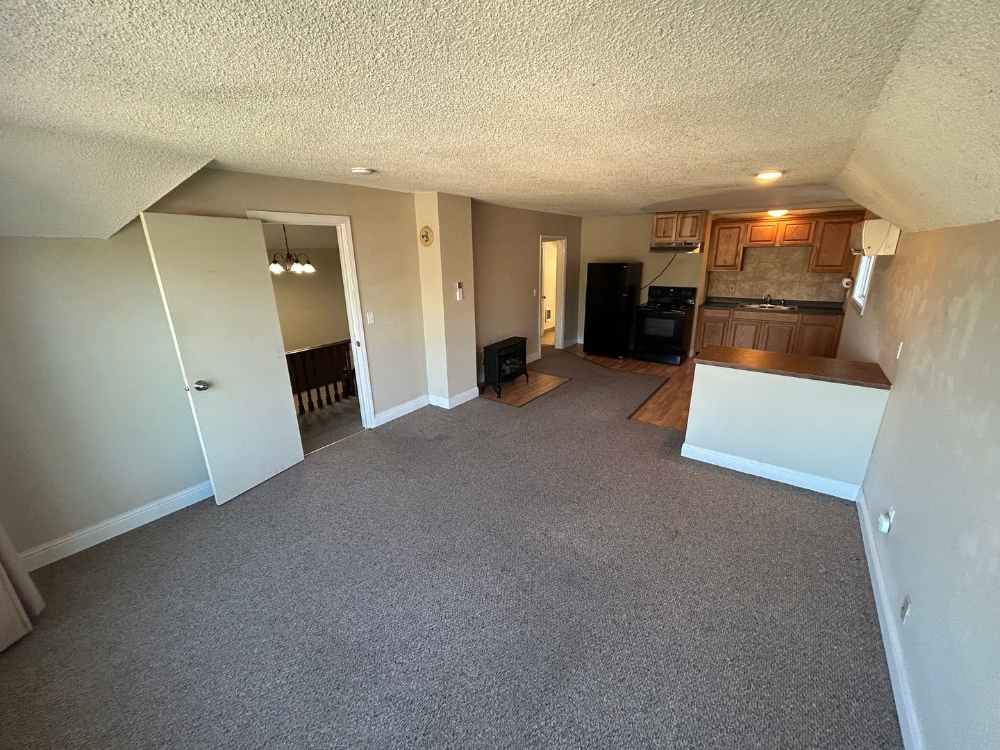 Spokane Apartment: 2211 W Broadway Ave