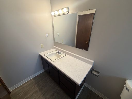 Listing photo thumbnail