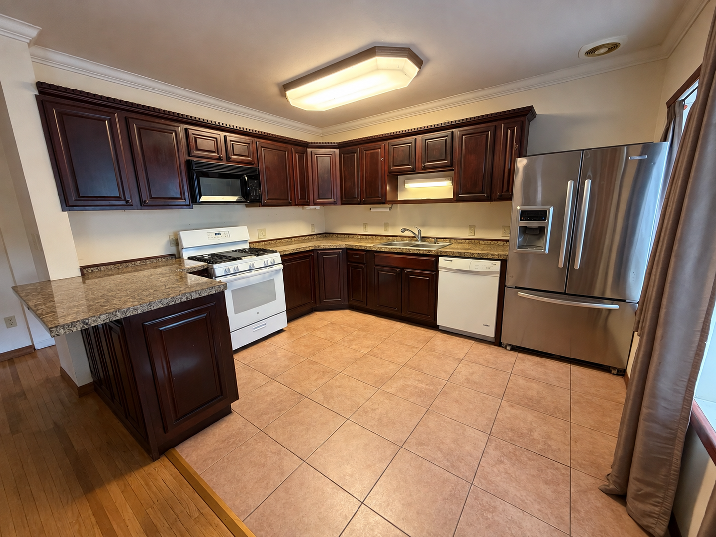 Spokane Apartment: 1814-1818 West 1st Avenue
