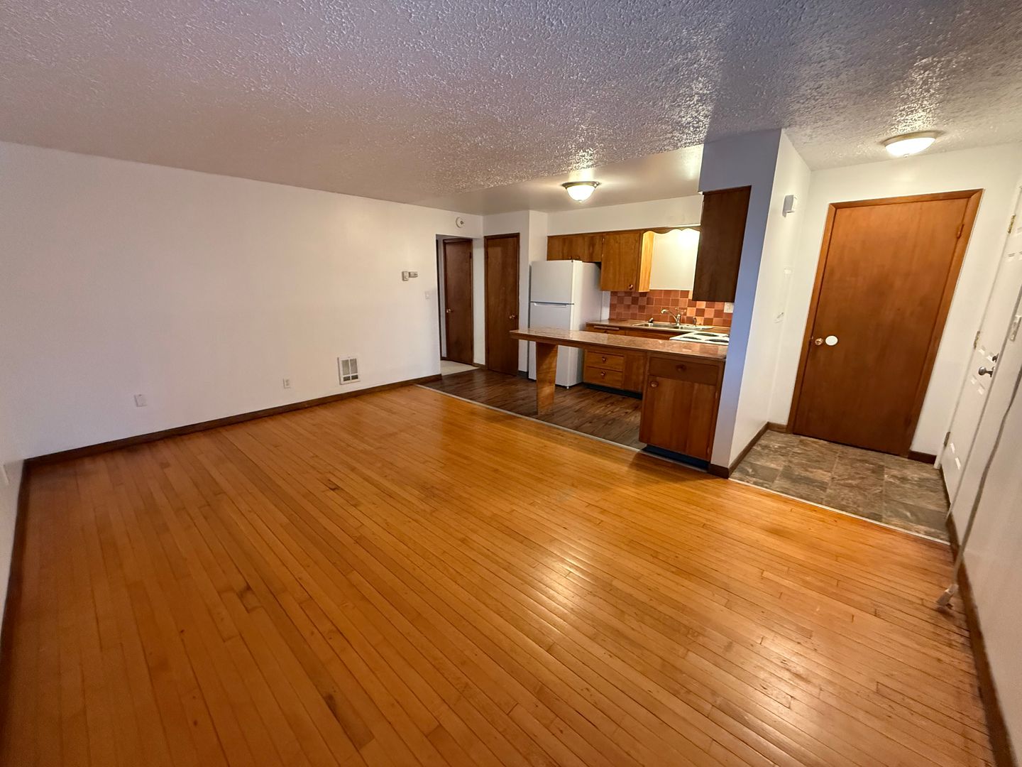 Spokane Apartment: 1104 West 7th Avenue