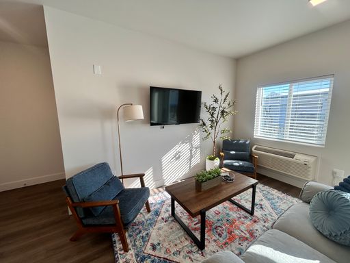 Listing photo thumbnail