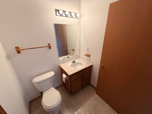 Listing photo thumbnail