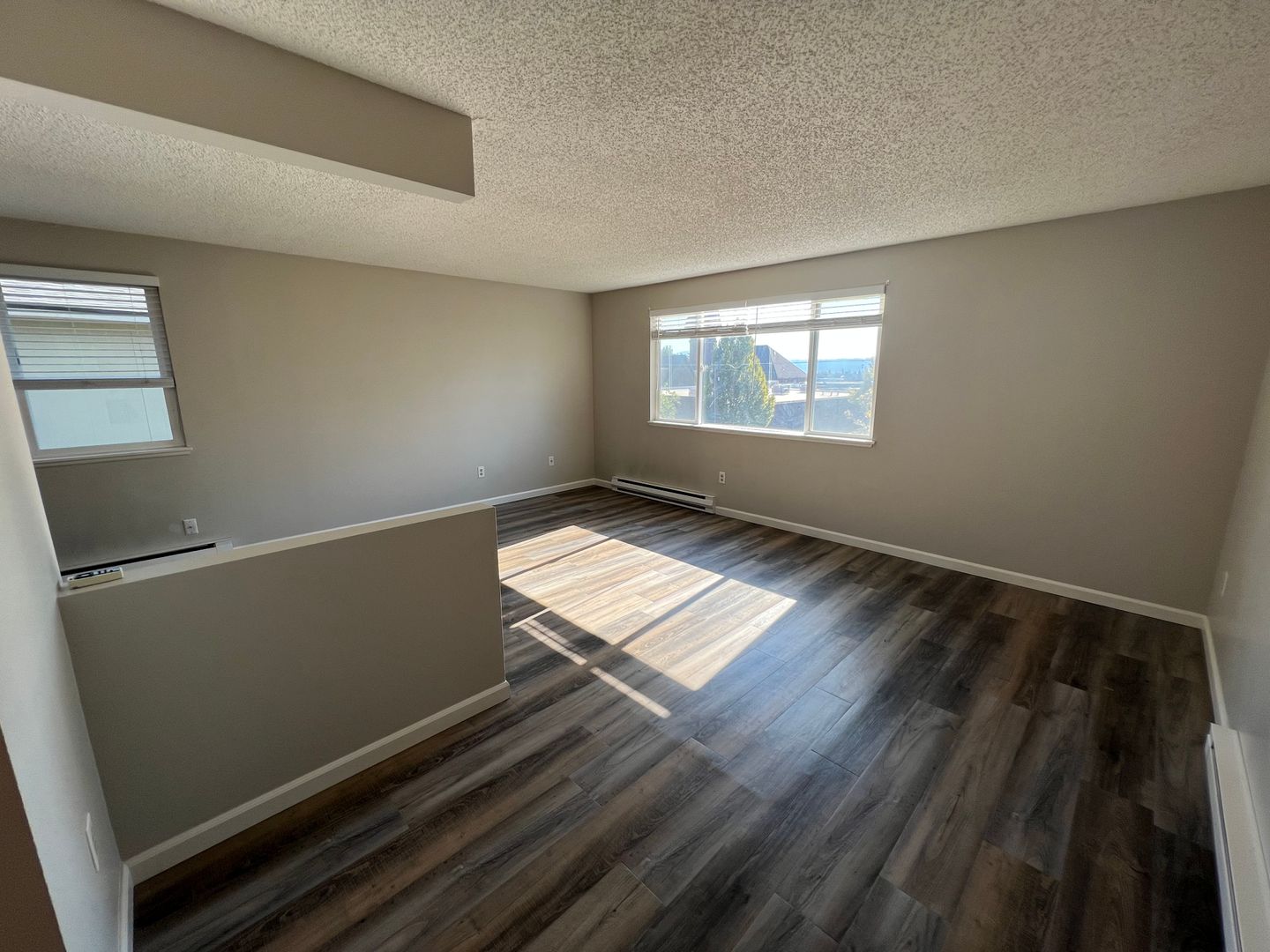 Spokane Apartment: 26-28 West Gray Court