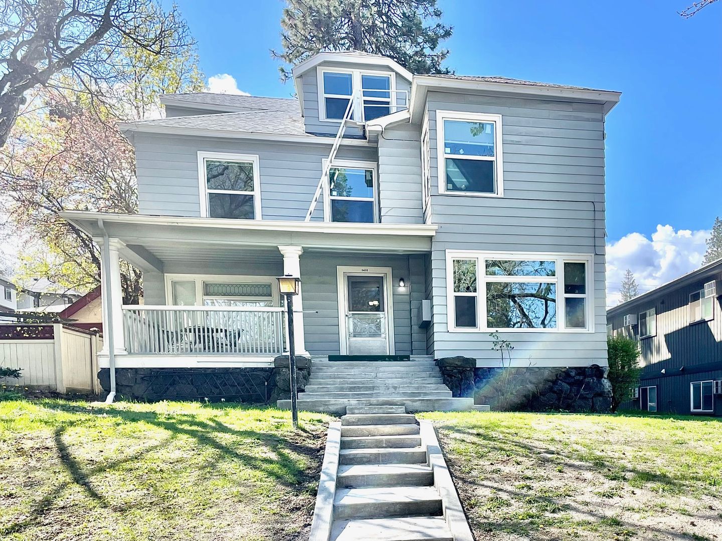 Spokane Apartment: 1411 W 9th Ave - C