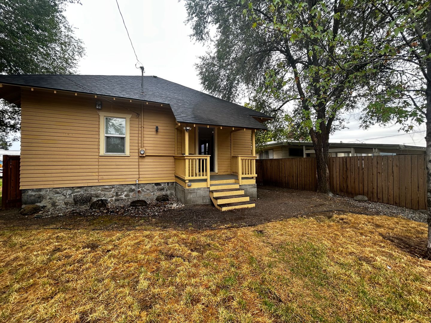 Listing photo