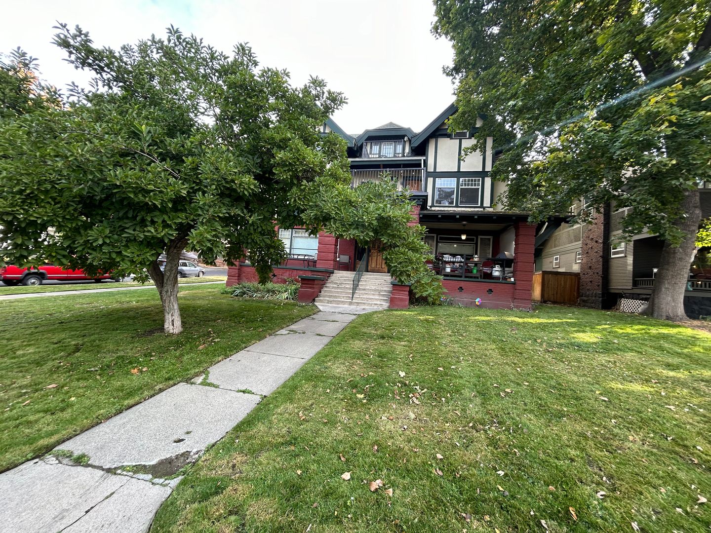 Spokane Apartment: 903 South Adams St