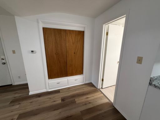 Listing photo thumbnail