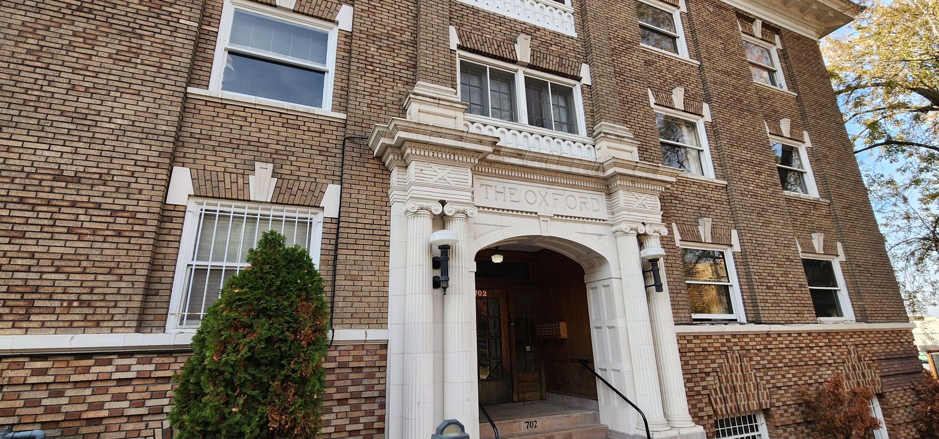 Spokane Apartment: 702 South Bernard