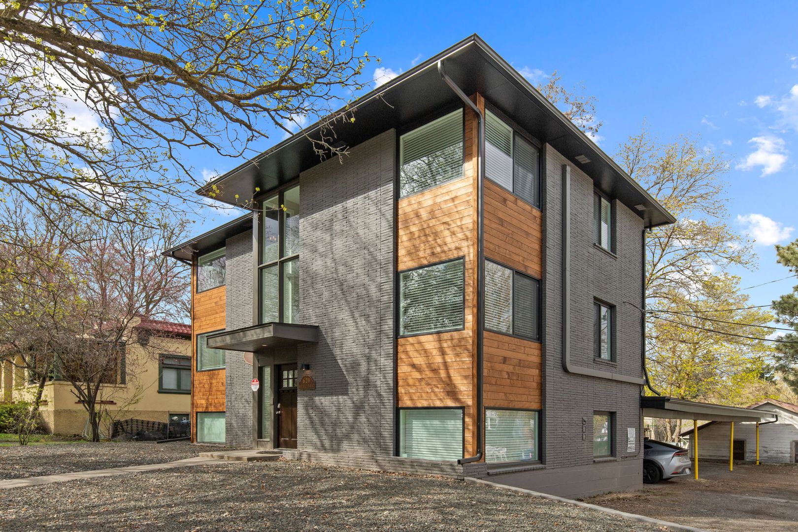 Spokane Apartment: 620 South Cedar Street