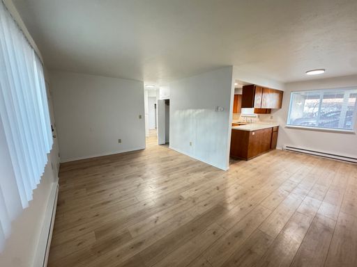 Listing photo thumbnail