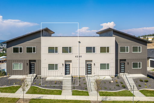 Now Leasing An Upscale Living Experience at The Vista Townhomes! – photo 1