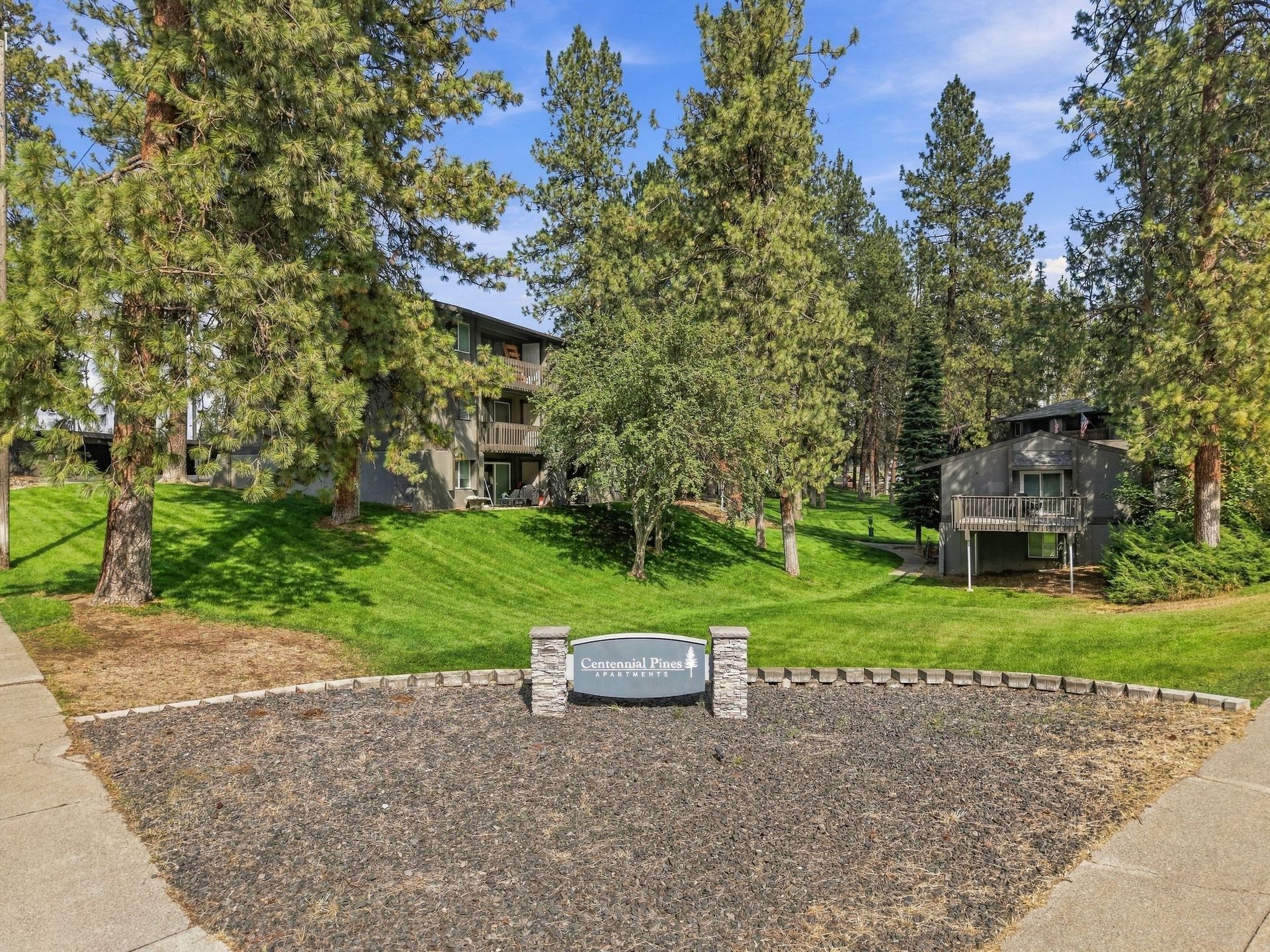 Spokane Valley Apartment: 10211 East 14th Avenue