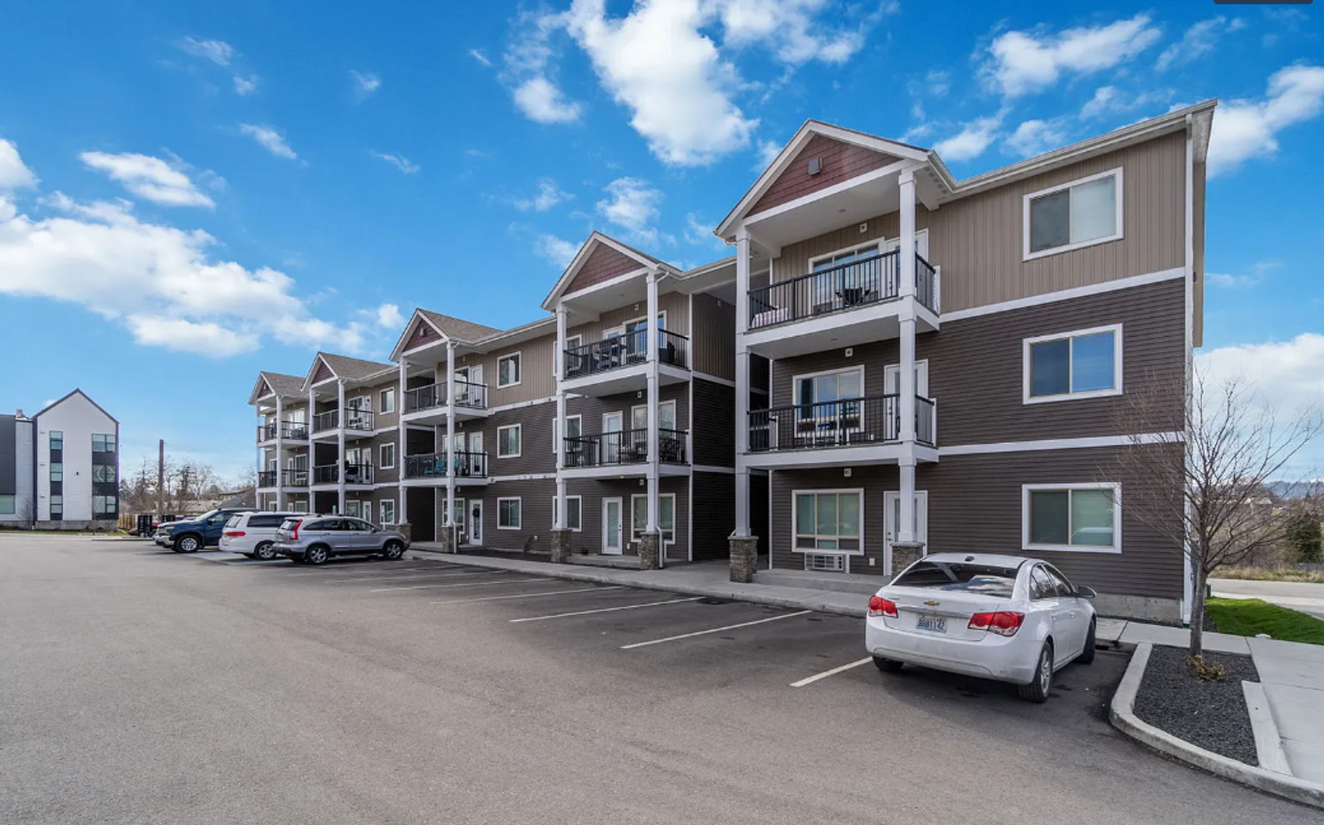 Spokane Apartment: 2513 North Regal Street