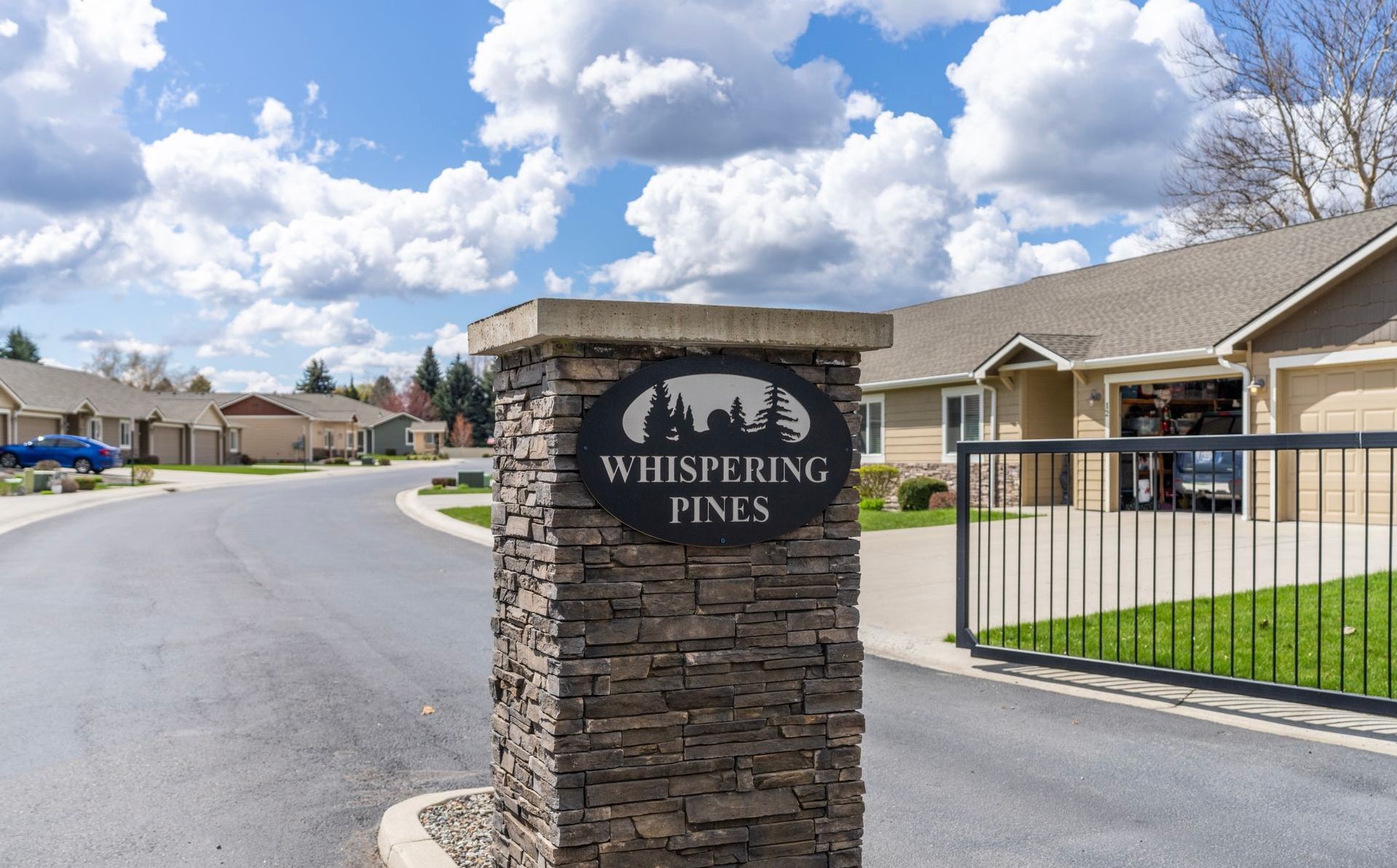 Spokane Valley Apartment: 19106 E Sprague Ave