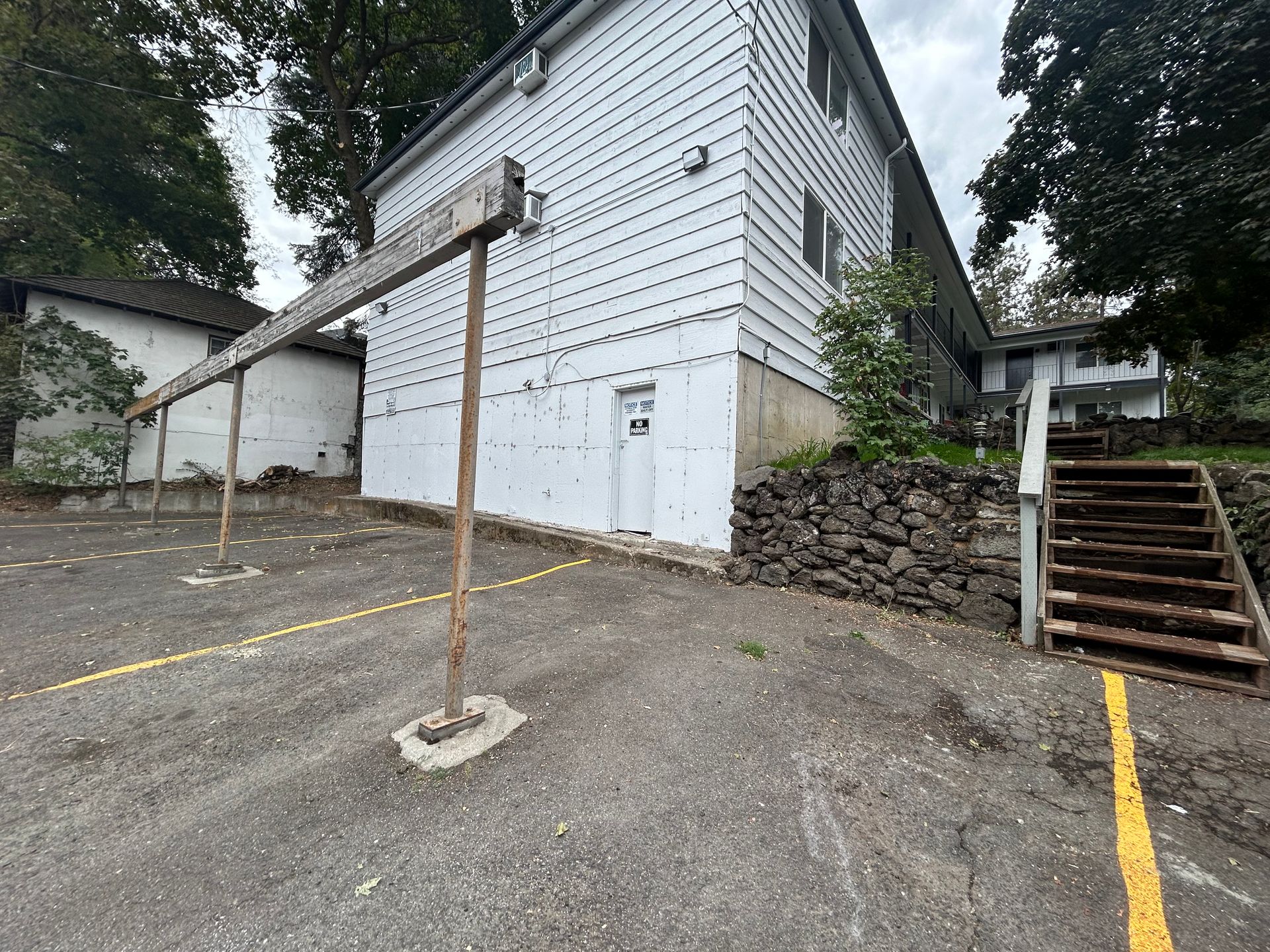 Listing photo