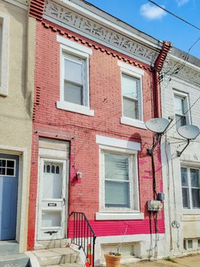 2 Bedroom Rental – 2015 Pierce Street, Philadelphia, PA 19145