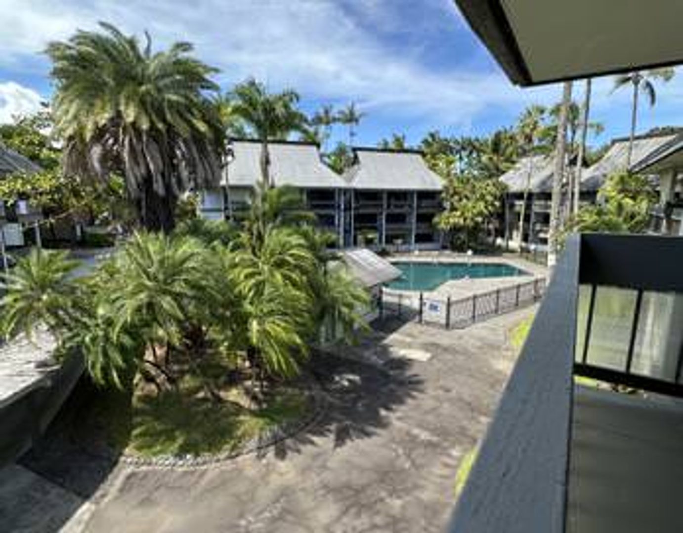 Hilo Apartment: 400 Hualani St
