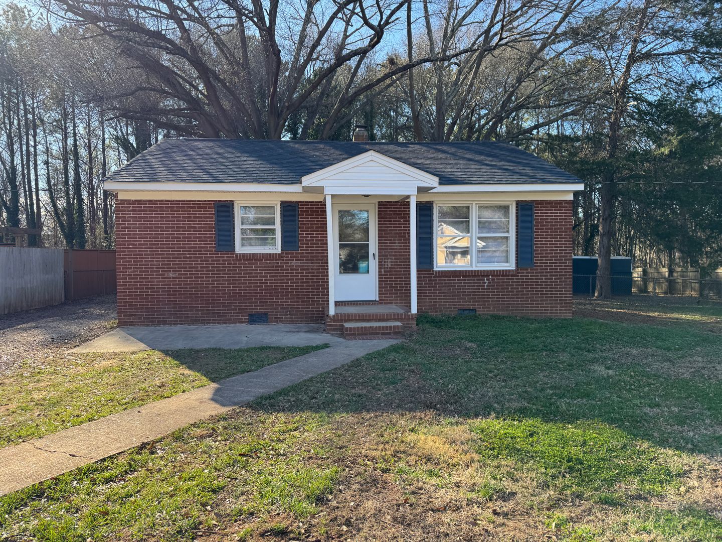 Belmont House: 18 Barnes Drive