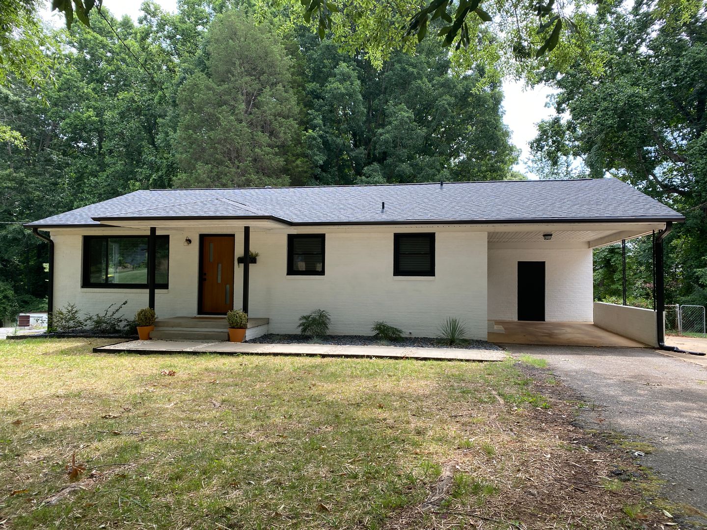 Mount Holly House: 210 Park Road