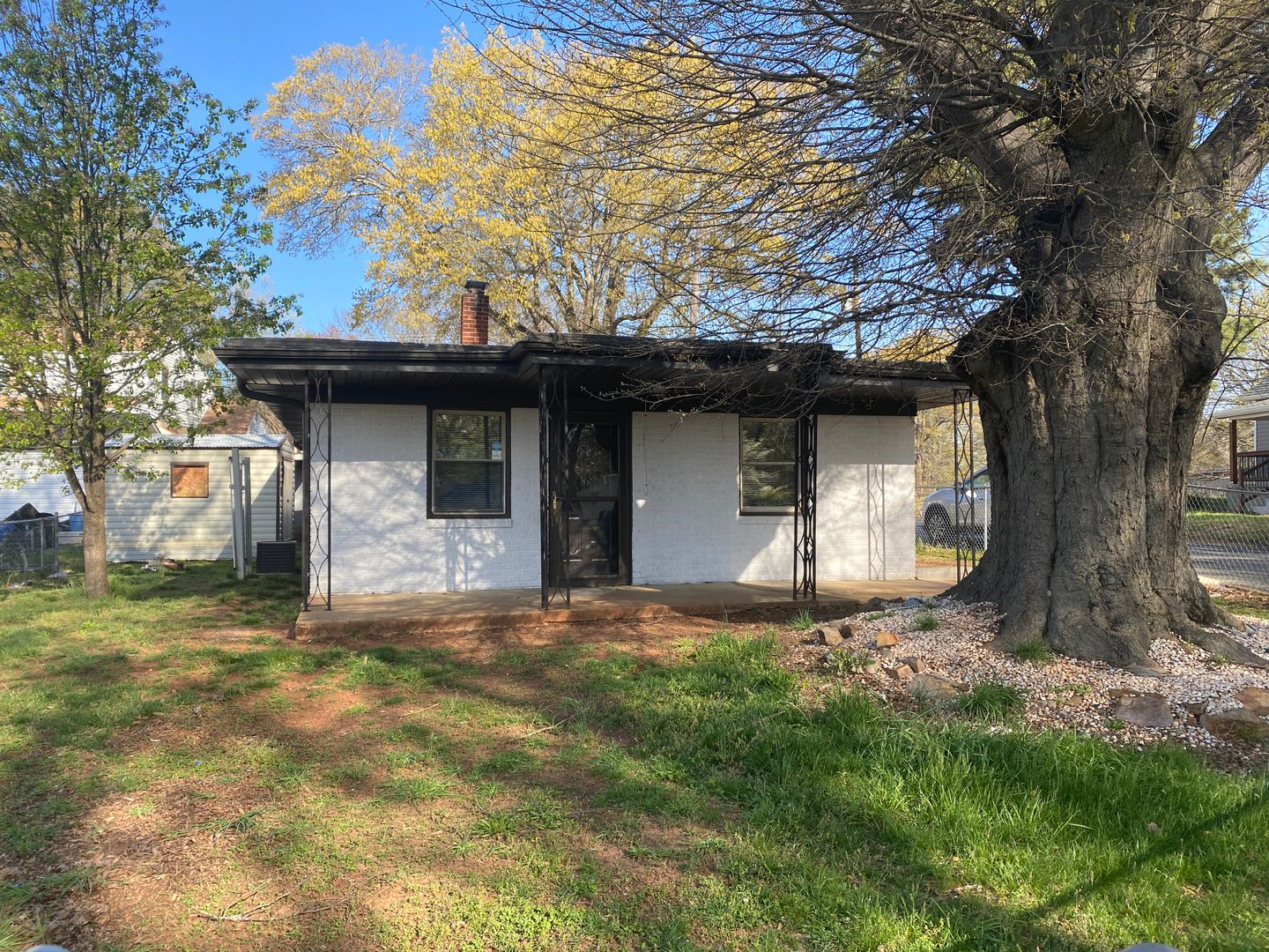 Gastonia House: 1508 Beechwood Drive