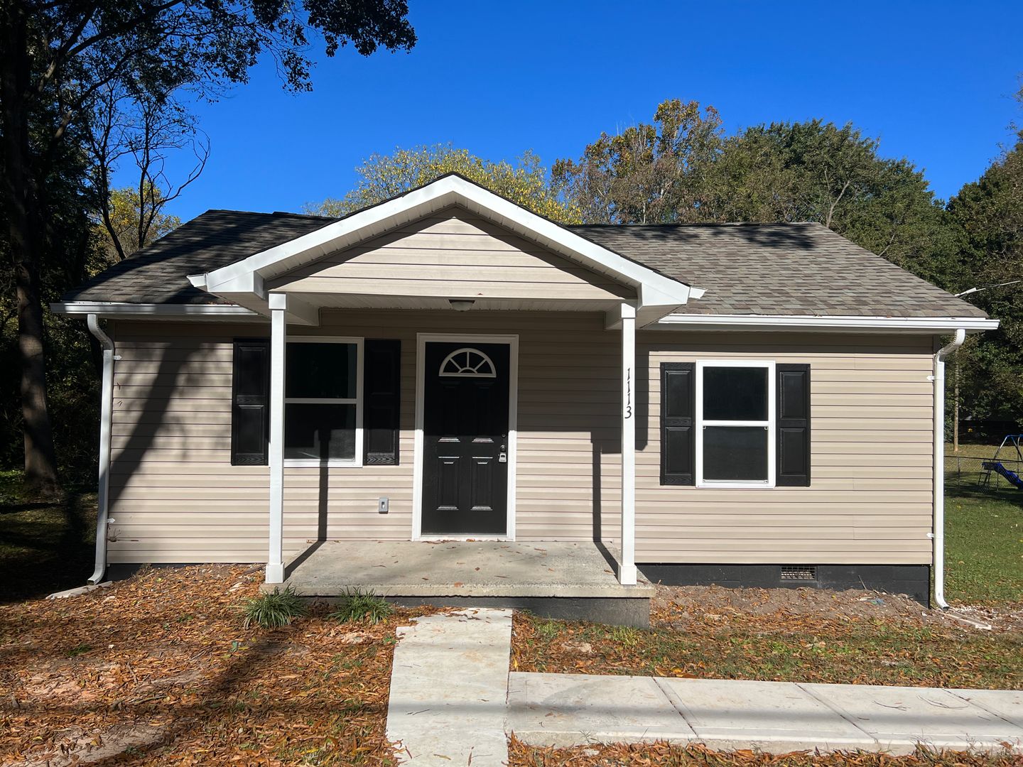 Gastonia House: 1113 Baker Blvd.