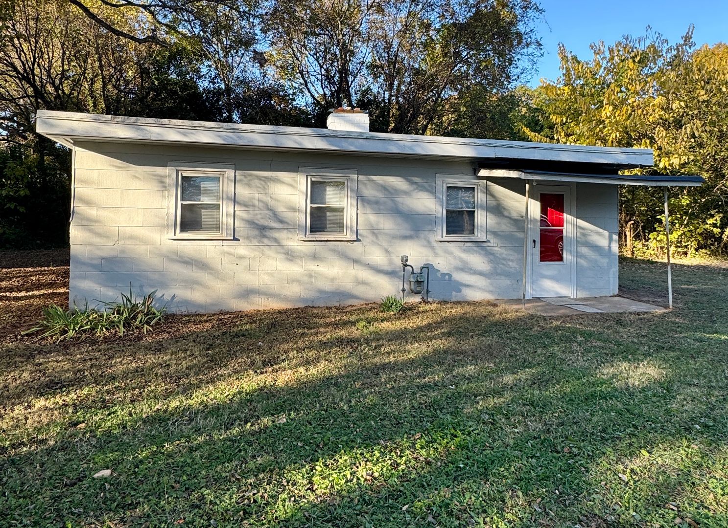 Mt. Holly House: 518 Costner Street