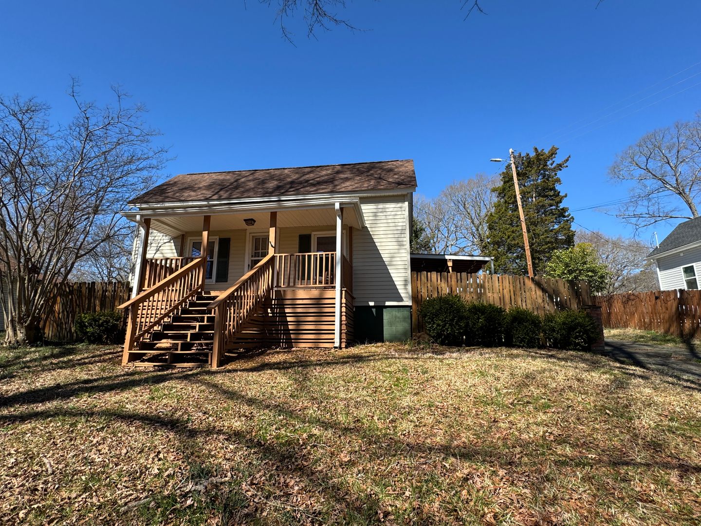 Mt. Holly House: 224 Howard Street
