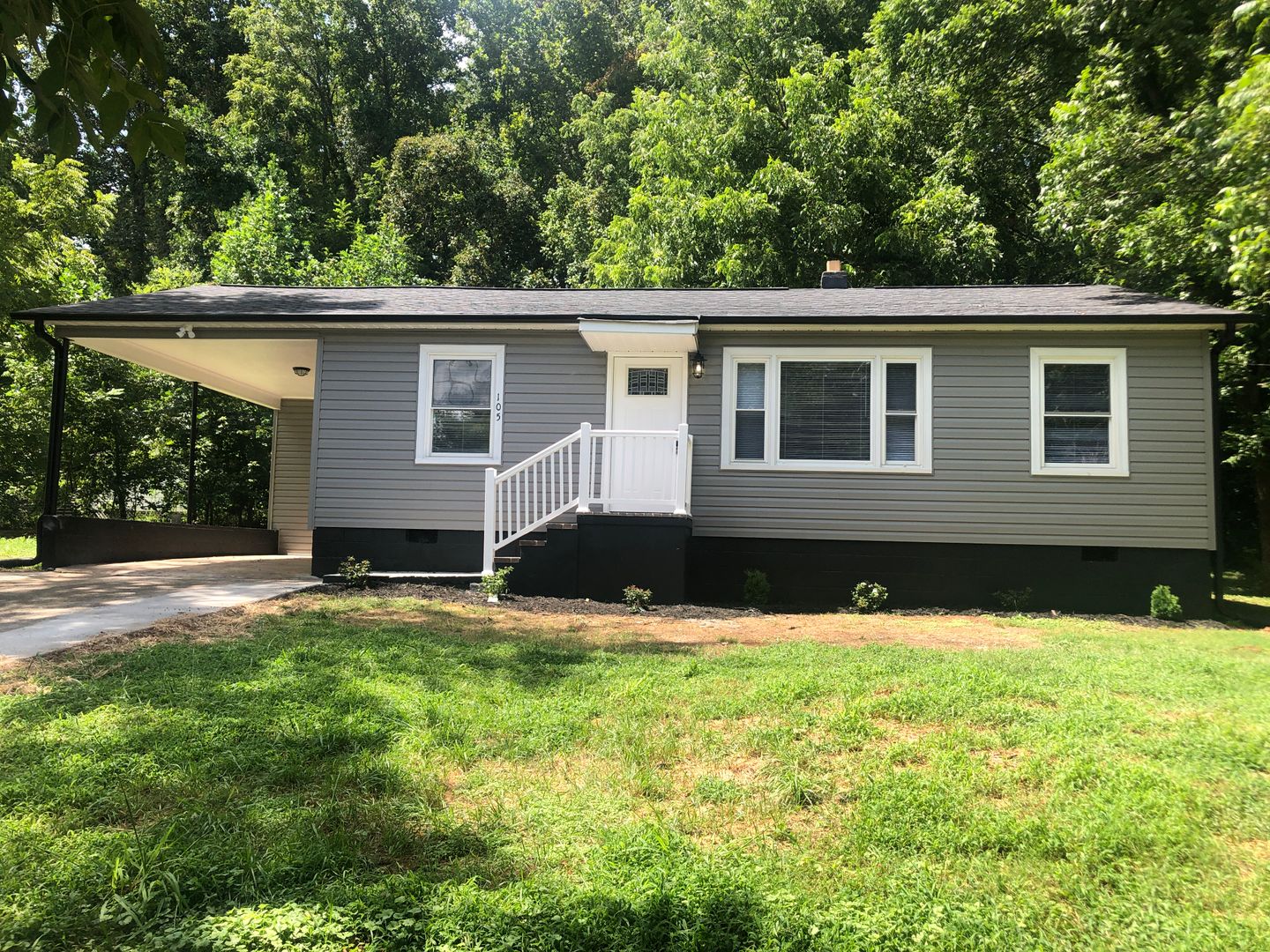 Mount Holly House: 105 Lance Street