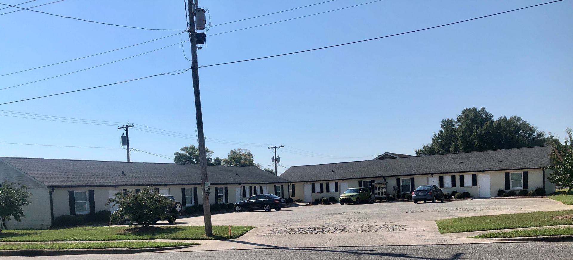Gastonia Apartment: 1665 N. Webb Street