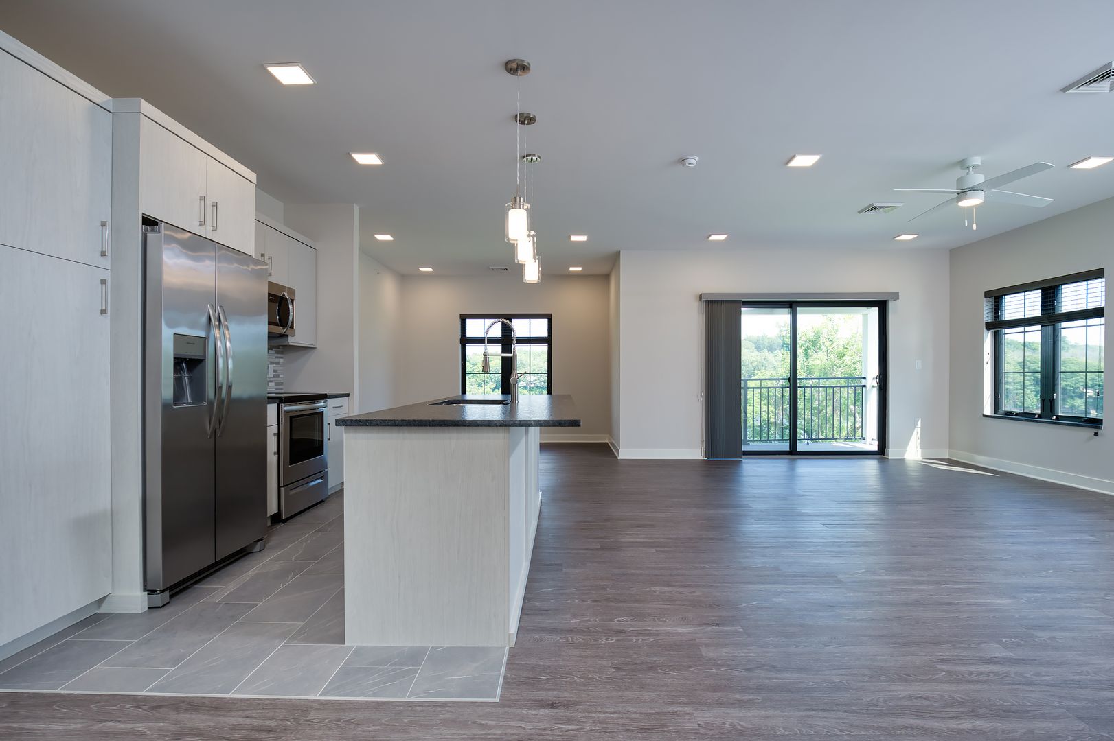 Rivers Ledge Apartments 1 of 12