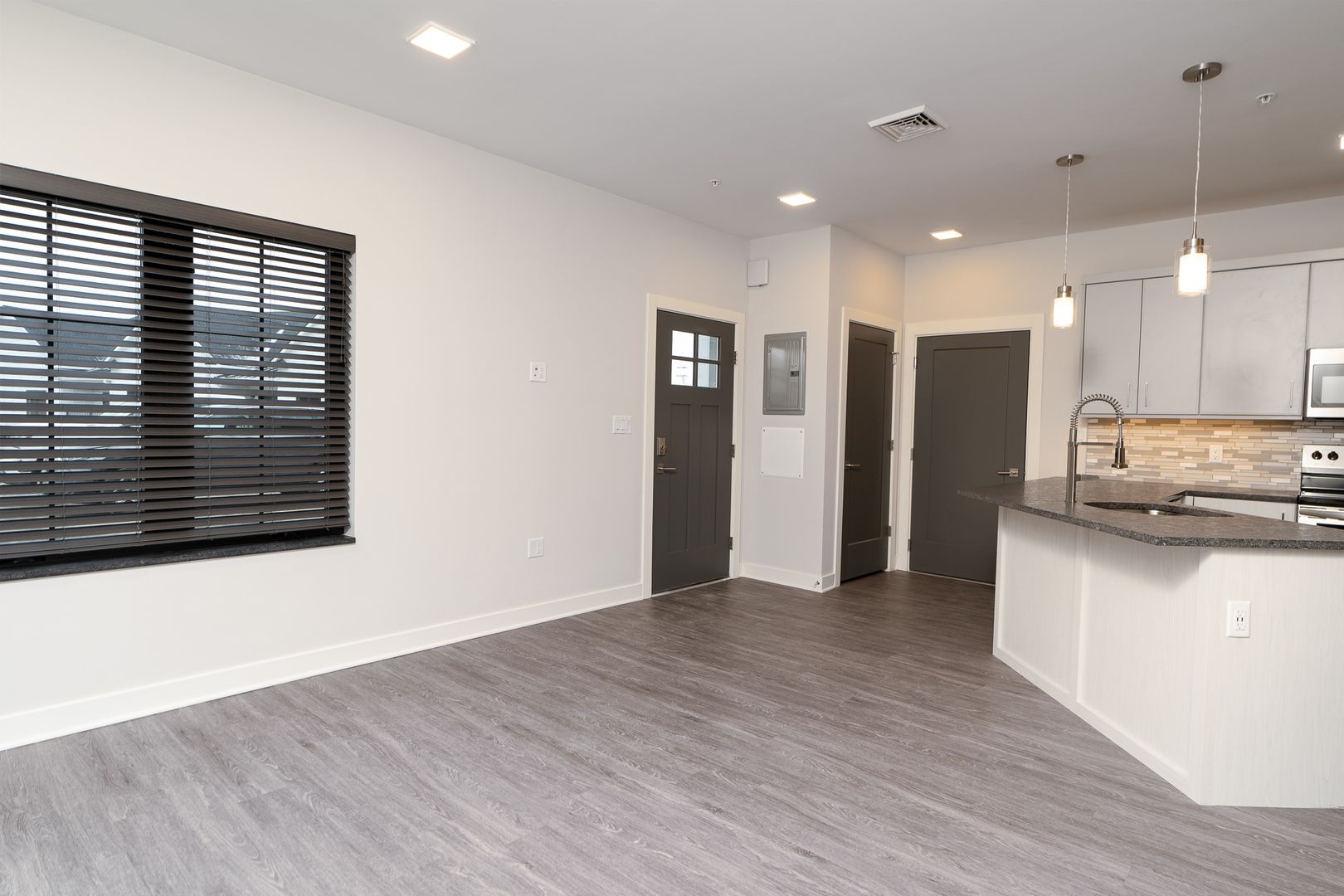 Rivers Ledge Apartments 2 of 16