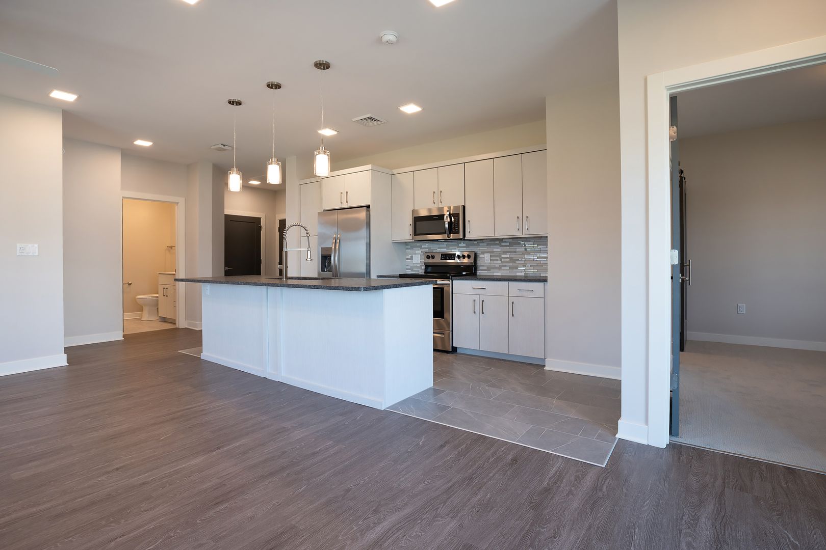Rivers Ledge Apartments 4 of 15