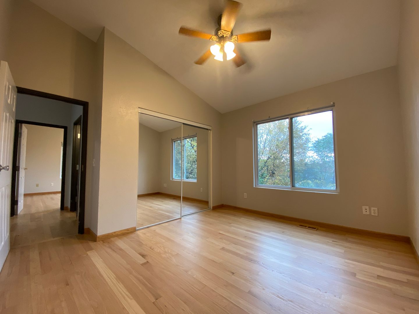 Kalamazoo Apartment: 1328-1330 Knollwood Ave