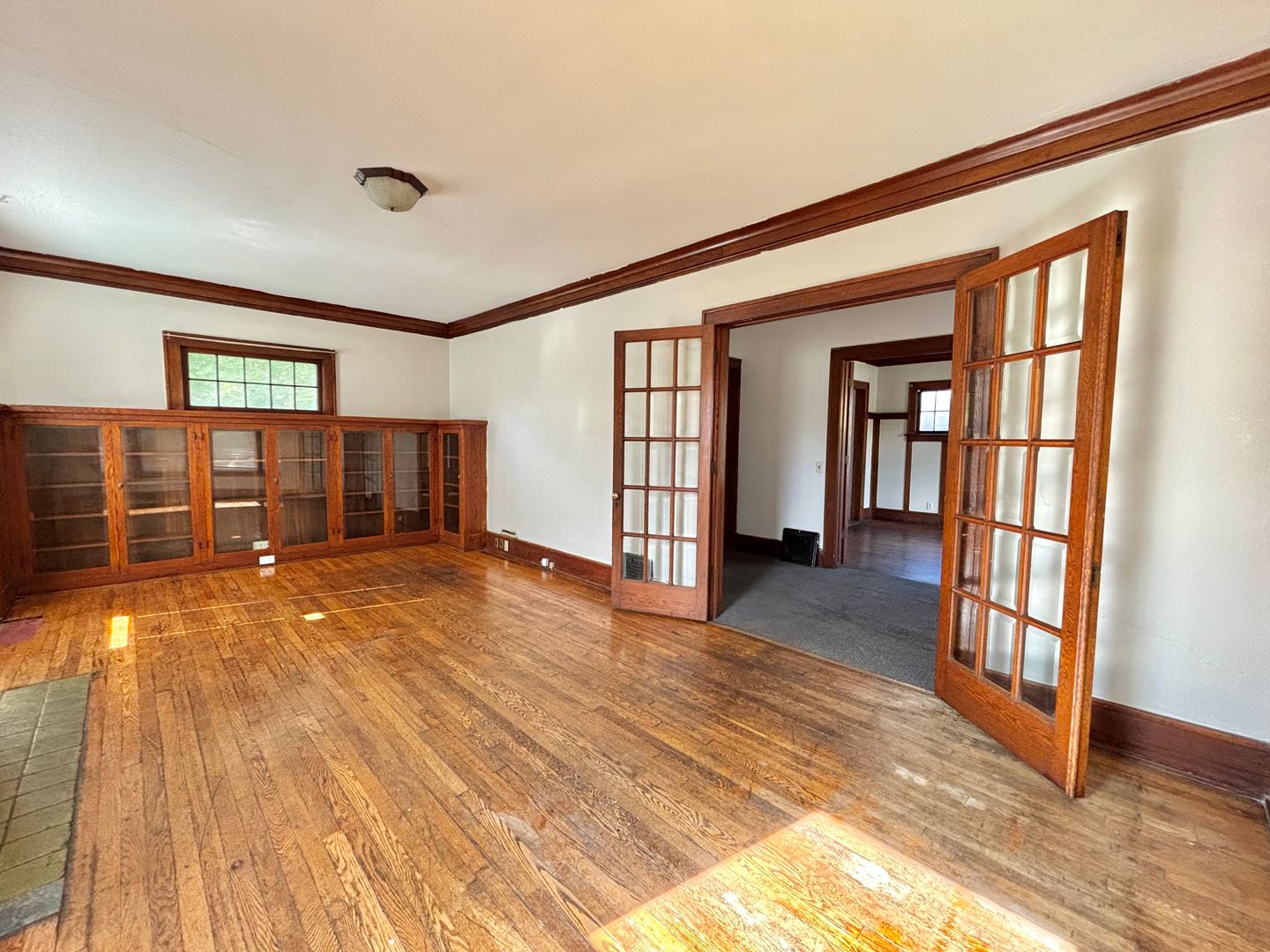 Kalamazoo House: 1101 N Rose