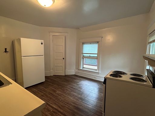 418-420 Pearl #4 - 1 Bed/1 Bath Unit Near WMU/K College