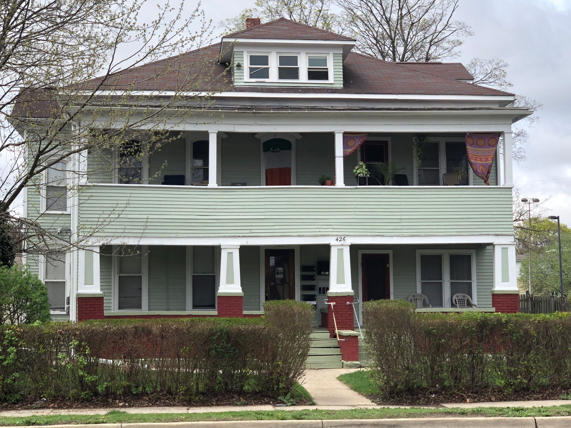 Kalamazoo Apartment: 426-428 S Westnedge