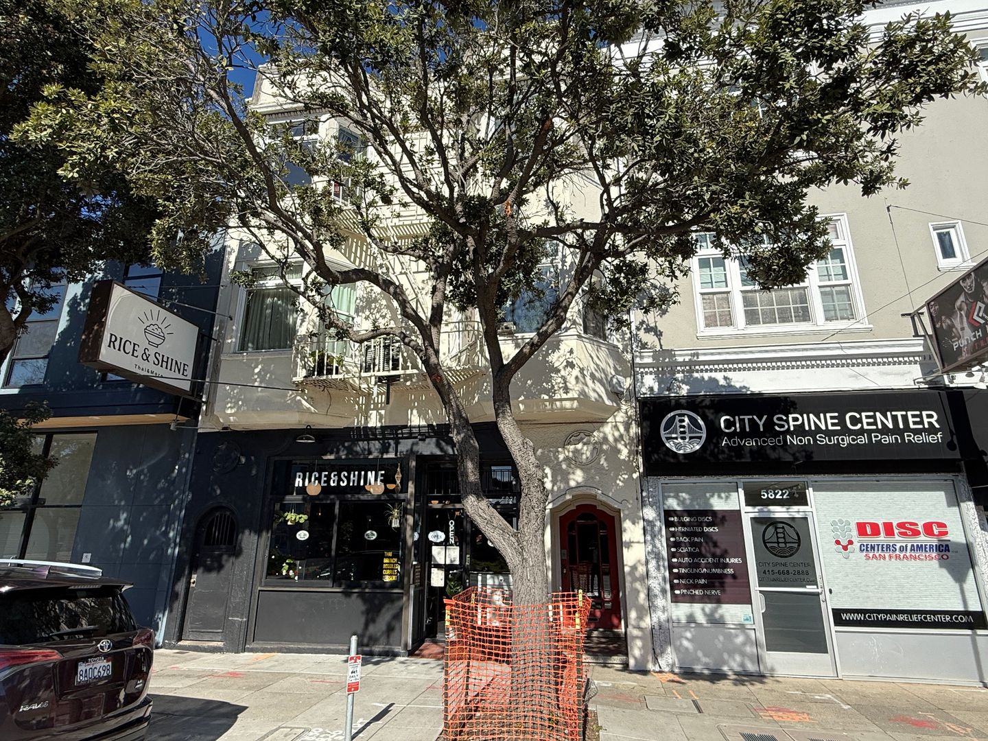 San Francisco Apartment: 5826 Geary Blvd