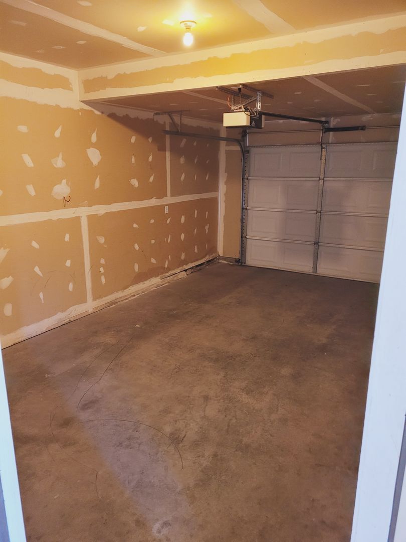 Bozeman House: 2420 Daws Drive Unit A