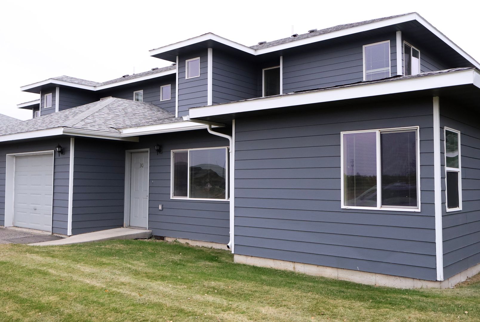 Bozeman Apartment: 1062 West Oak Street